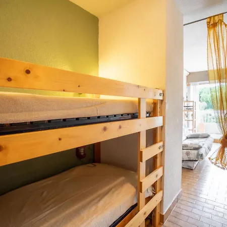 La Fregate-10 By Interhome *